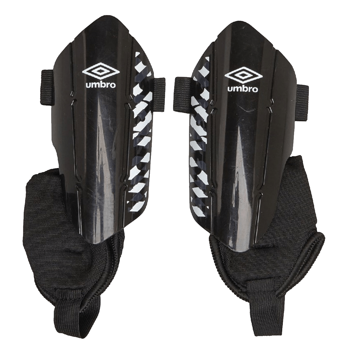Umbro formation guard w/ankle sock - jnr