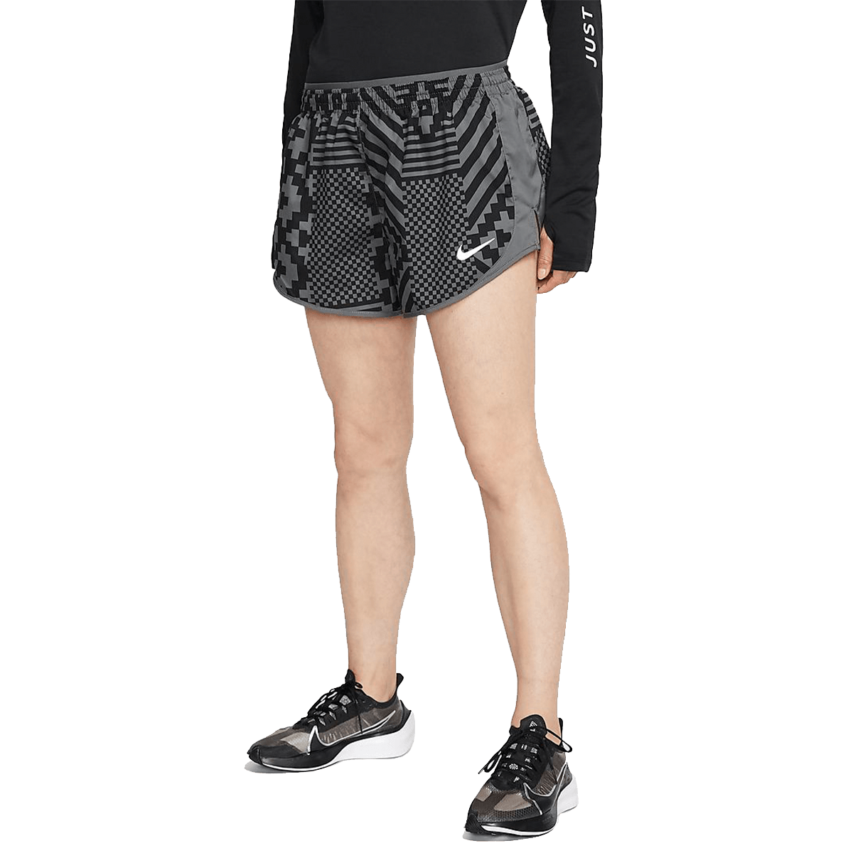 W nk tempo lx short runway pr