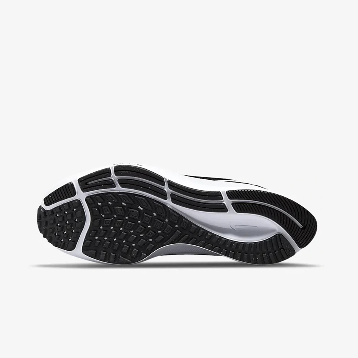 SHIMON　NIKE AIR ZOOM PEGASUS 38 4E Nike Air Zoom Pegasus 38 Sneakers | Black | FARFETCH RO