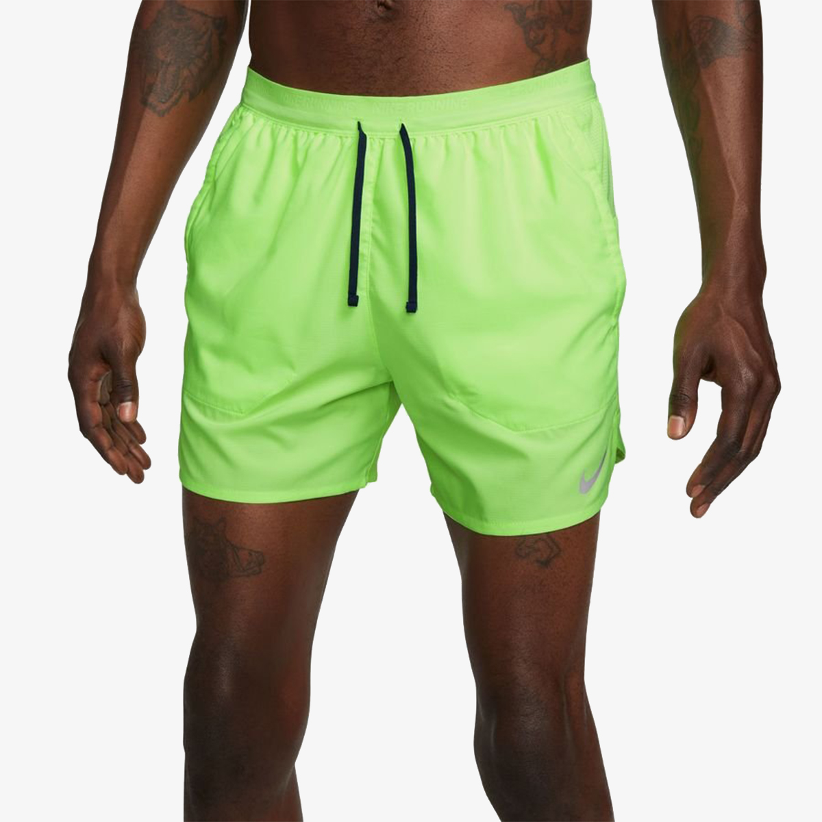 Nike Pantaloni scurti Stride | SportVision Romania