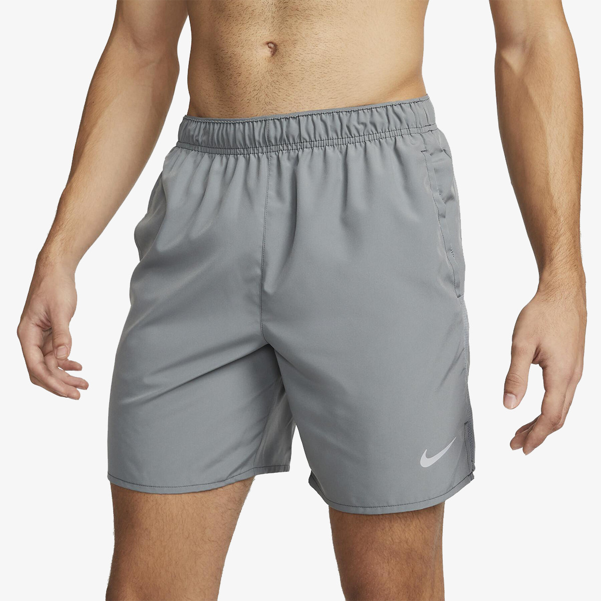 Nike Pantaloni scurti Challenger | SportVision Romania
