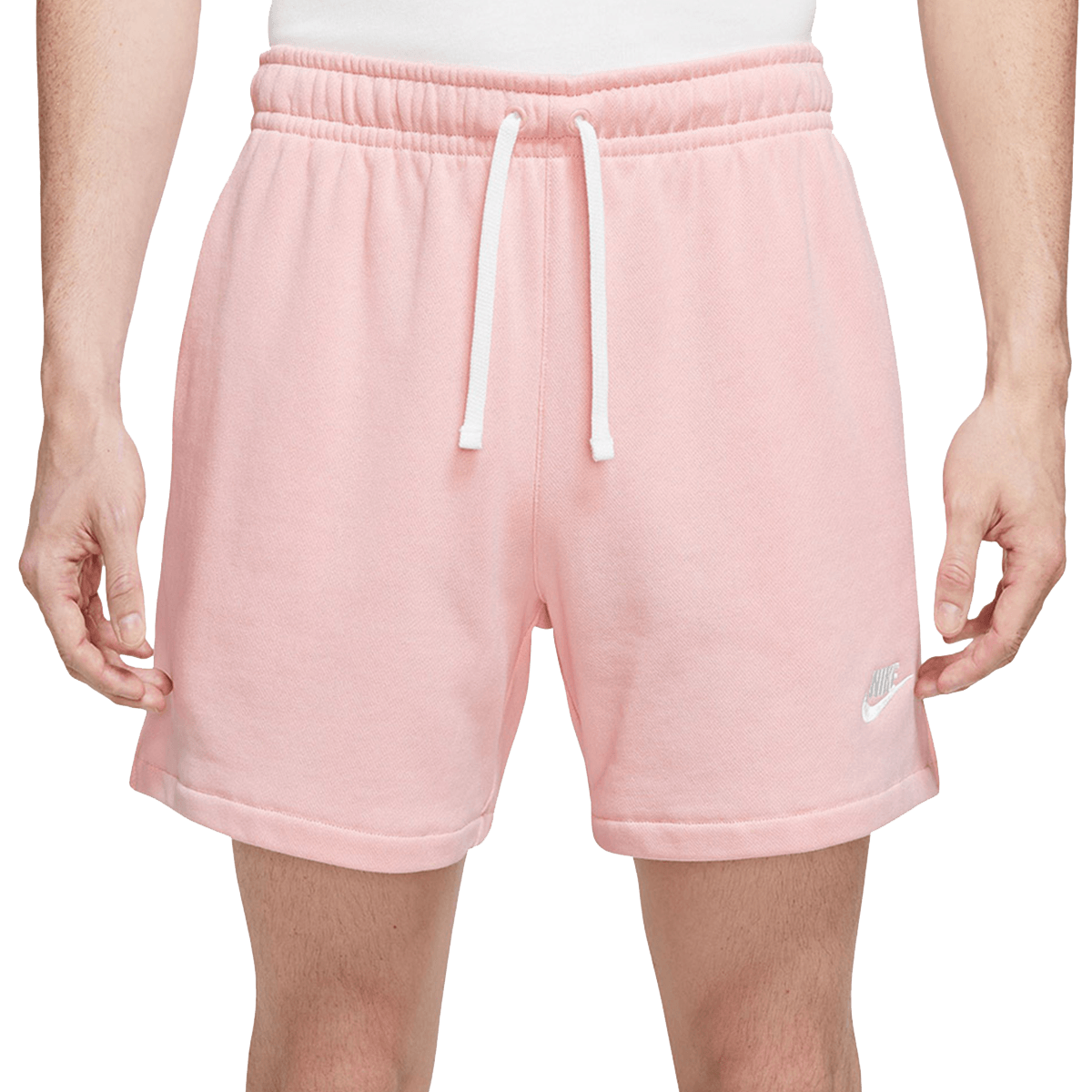 M NK CLUB FT FLOW SHORT