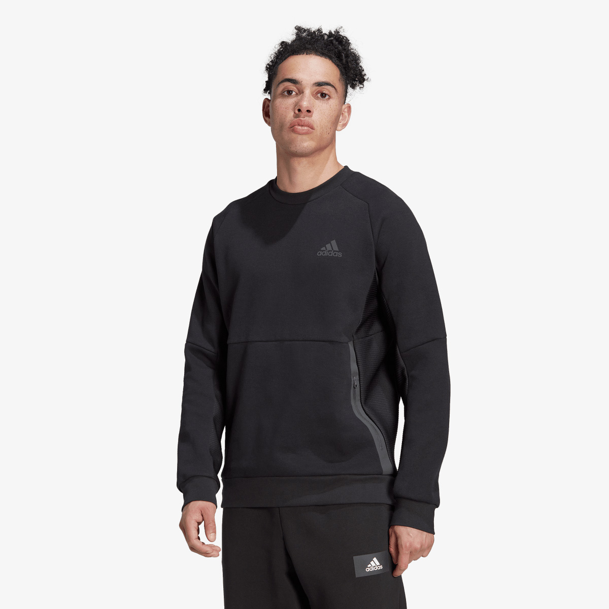 M D4GMDY WC CRW adidas imagine noua