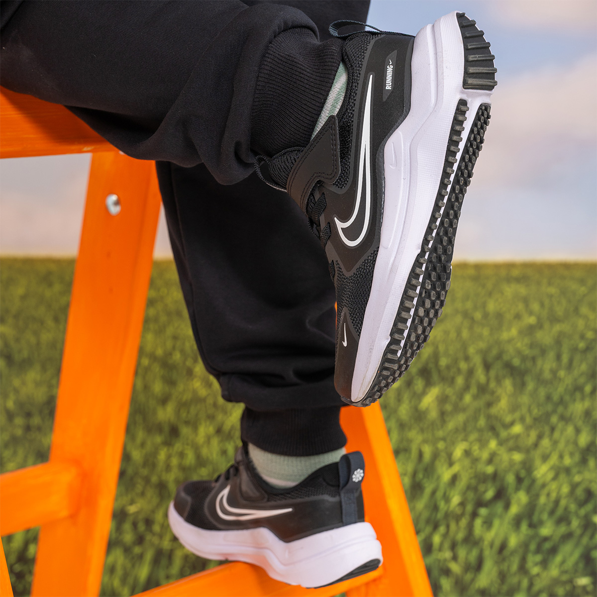 Nike Pantofi Sport NIKE COSMIC RUNNER PS | SportVision Romania