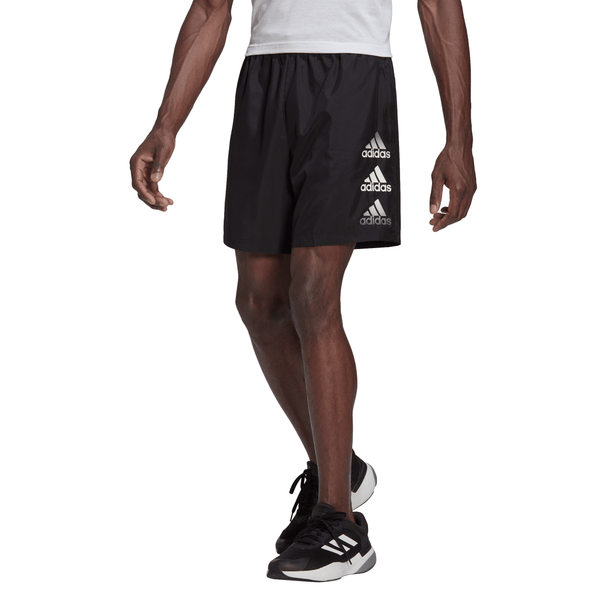 D2M LOGO SHORT adidas imagine noua