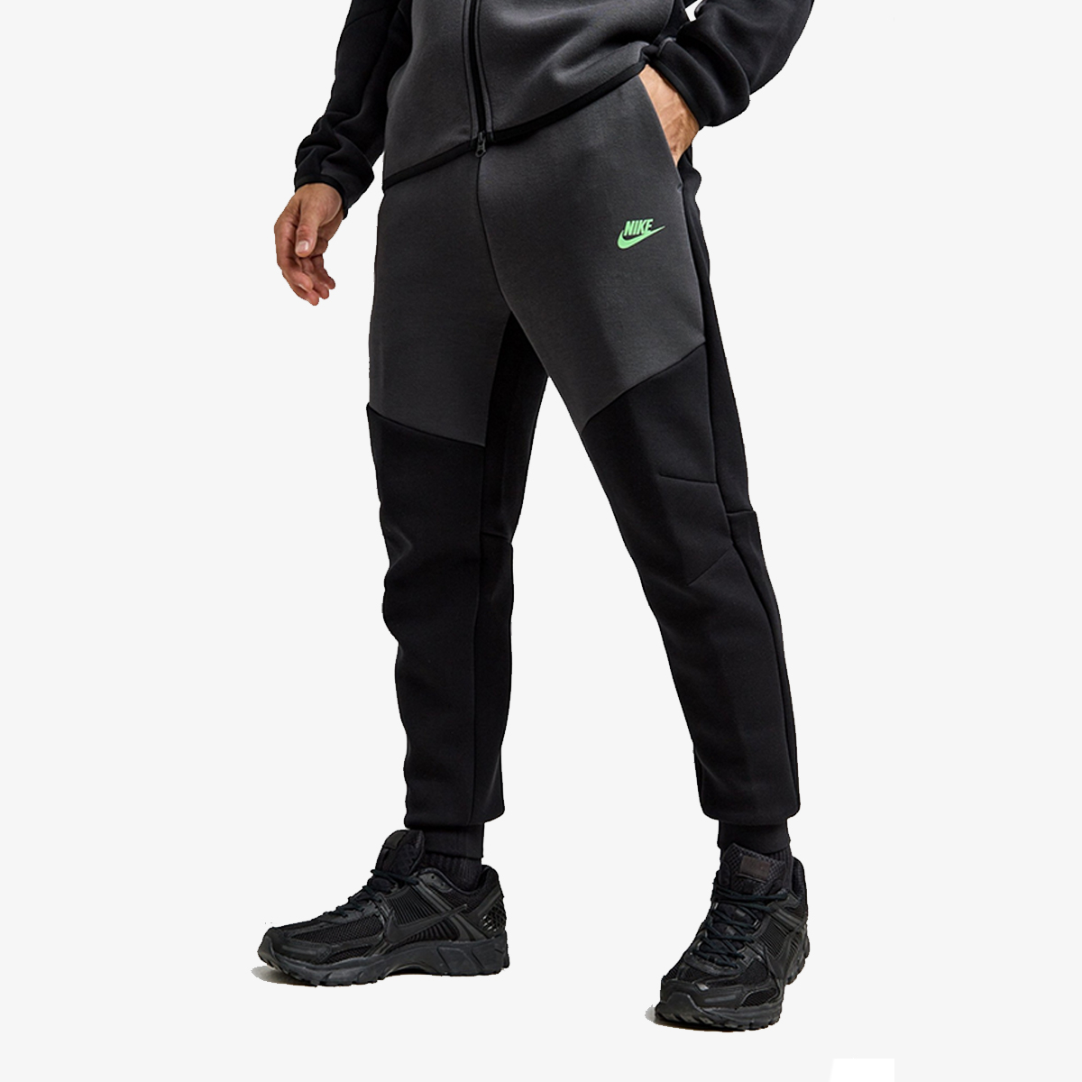 Nike Pantaloni de trening M NK TCH FLC JGGR | SportVision Romania