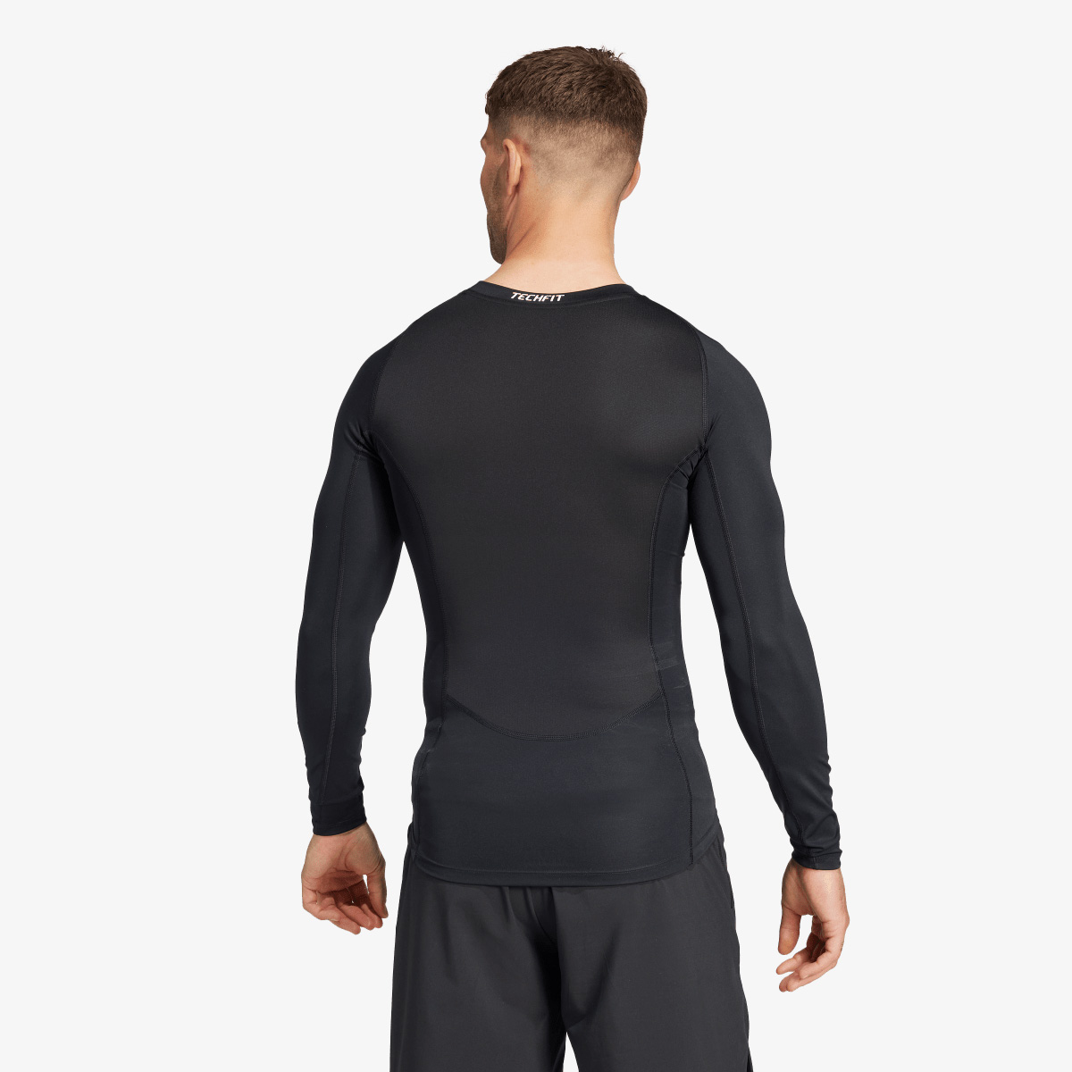 adidas Tricou maneca lunga Techfit | SportVision Romania