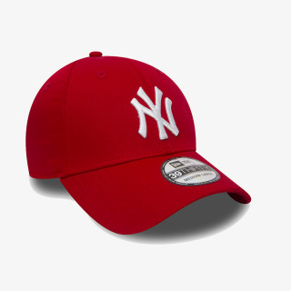 New Era Sapca New York Yankees Essential Red 39THIRTY Cap 