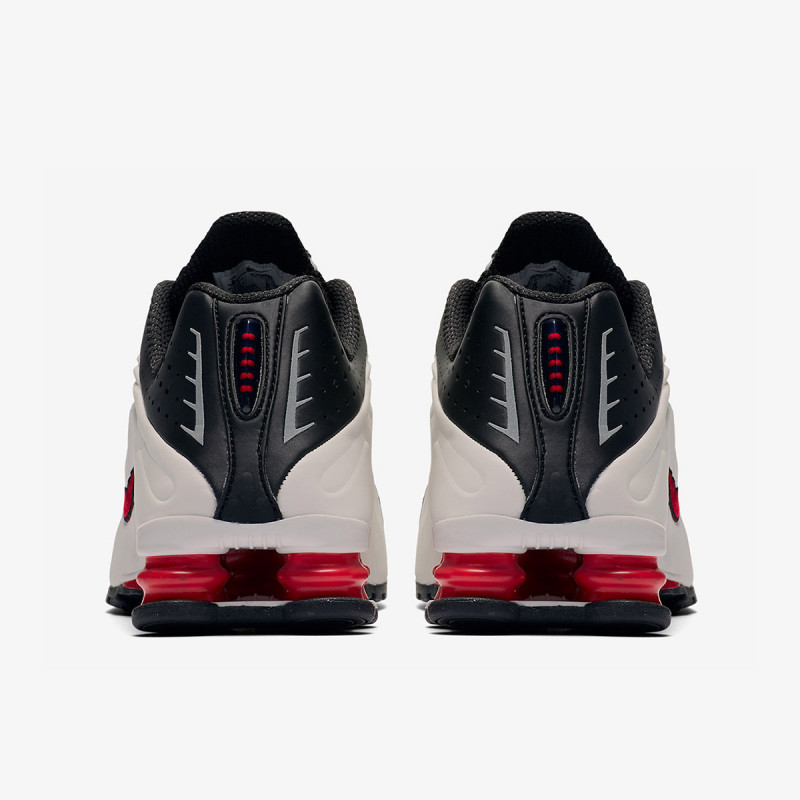 Nike Pantofi Sport NIKE SHOX R4 