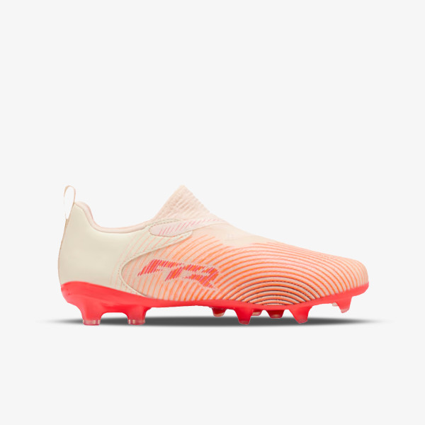 Puma Ghete de fotbal FUTURE 9 MATCH LL FG/AG Jr Sugared Almon 
