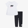 Nike Set Essentials+Legging 