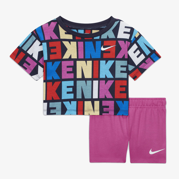 Nike Tricou si pantaloni scurti Boxy Set 