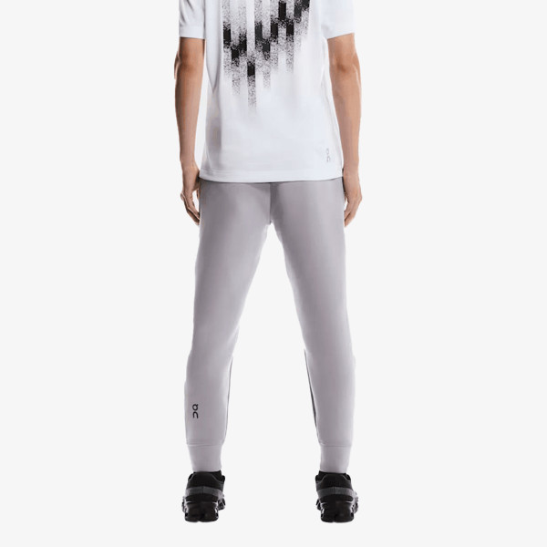On Pantaloni de trening Focus Tech Sweatpants 