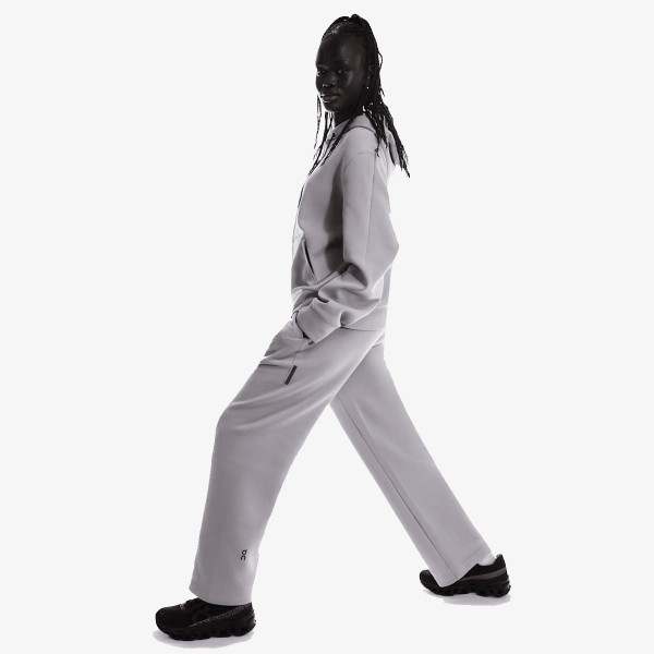 On Pantaloni de trening Focus Tech Sweatpants 
