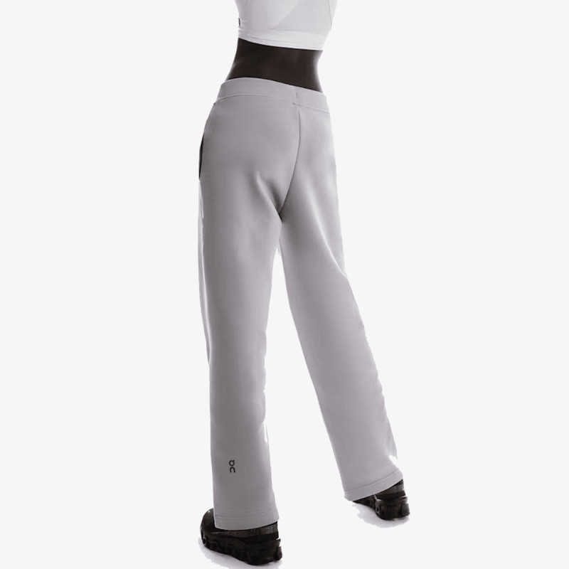On Pantaloni de trening Focus Tech Sweatpants 
