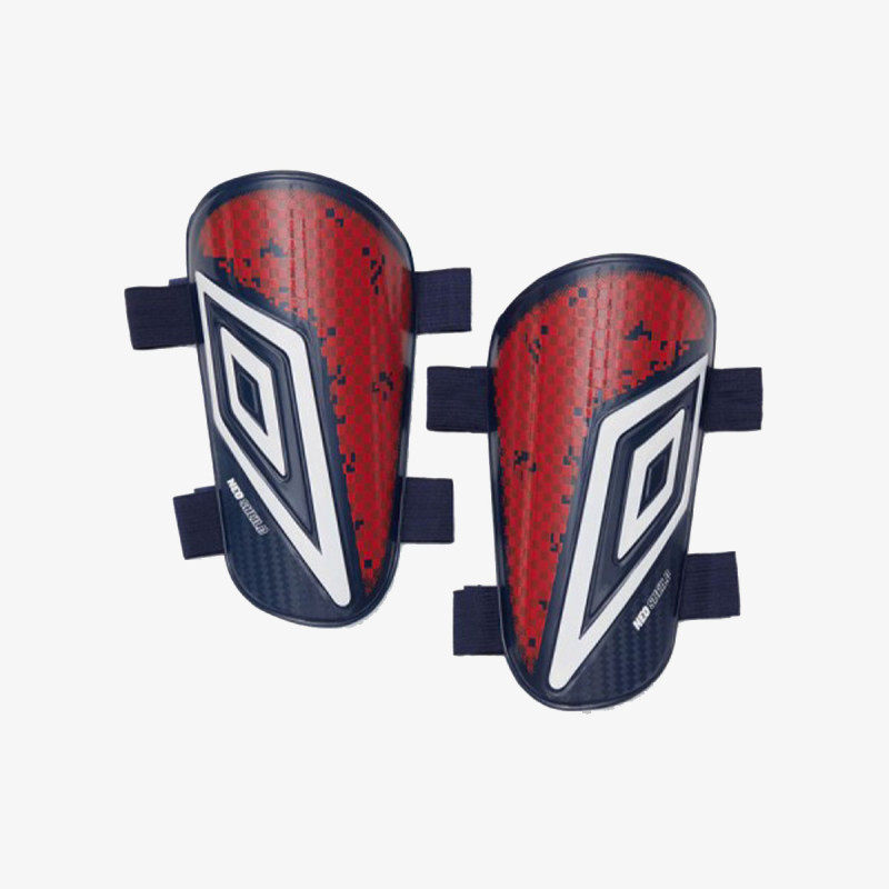 Umbro Aparatori NEO SHIELD GUARD W/CALF STRAPS 