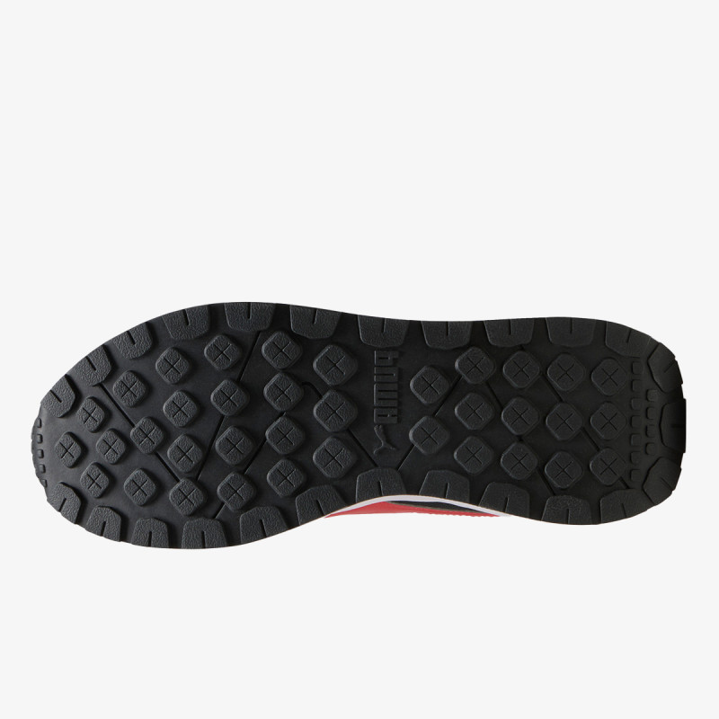 Puma Pantofi Sport Runtamed PUMA Black-Red Fire-Vapor Gray- 