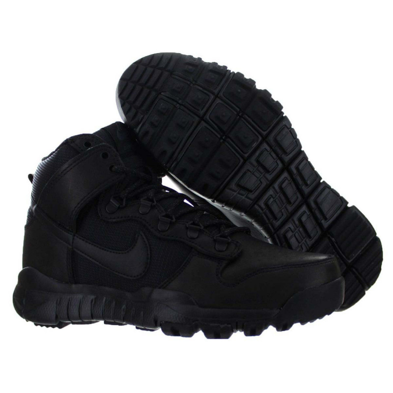 Nike Pantofi Sport NIKE SB DUNK HIGH BOOT 