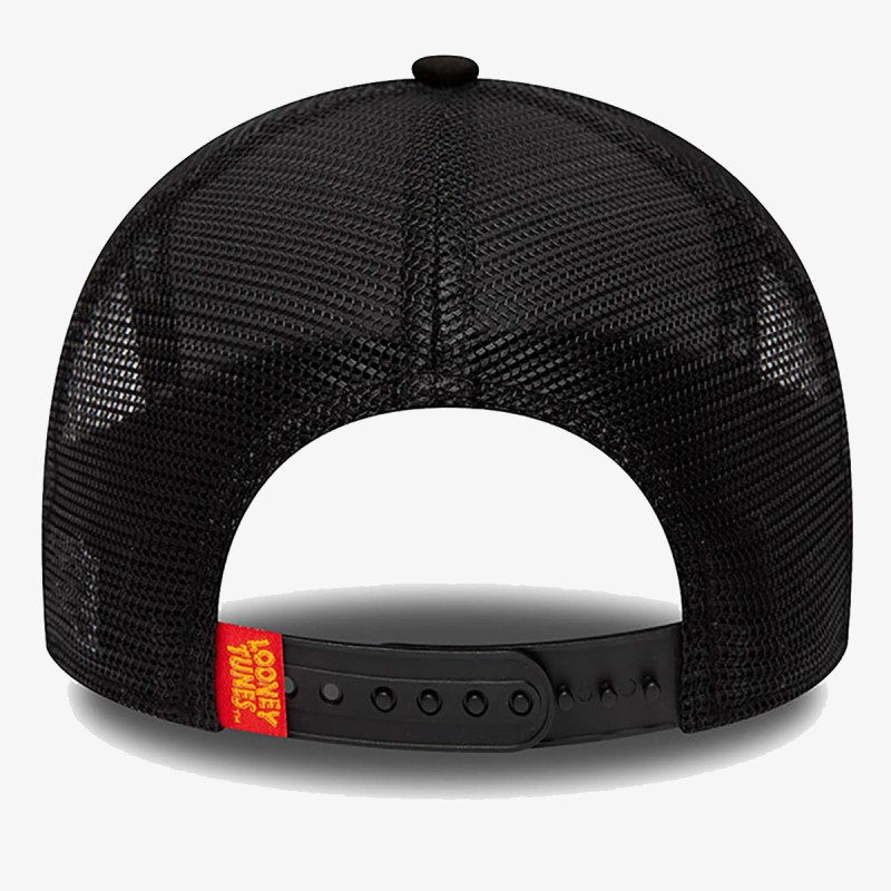 New Era Sapca New Era Looney Tunes Black A-Frame Trucker Cap<br /> 