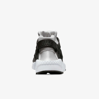 Nike Pantofi Sport HUARACHE RUN 