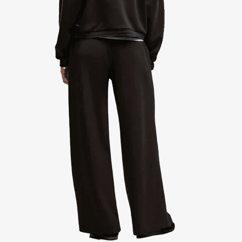 Puma Pantaloni de trening PUMATECH SENSE Wide Leg Pants DK op 