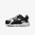 Nike Pantofi Sport HUARACHE RUN 