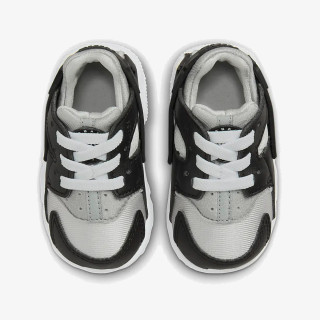 Nike Pantofi Sport HUARACHE RUN 