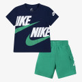 Nike Tricou si pantaloni scurti Sportswear 