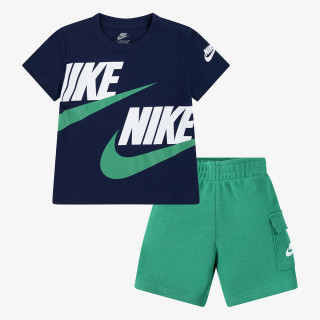 Nike Tricou si pantaloni scurti Sportswear 