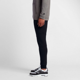 Nike Pantaloni de trening M NSW TCH FLC JGGR 