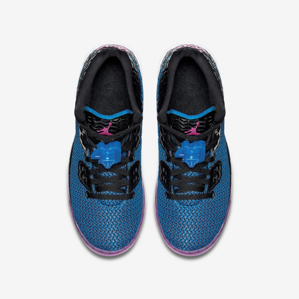 Nike Pantofi Sport AIR JORDAN SPIKE FORTY BG 