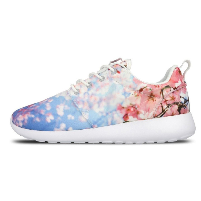 Nike Pantofi Sport WMNS NIKE ROSHE ONE CHERRY BLS 