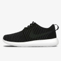 Nike Pantofi Sport NIKE ROSHE TWO FLYKNIT 