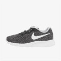 Nike Pantofi Sport WMNS NIKE TANJUN SE 