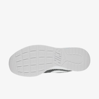 Nike Pantofi Sport WMNS NIKE TANJUN SE 