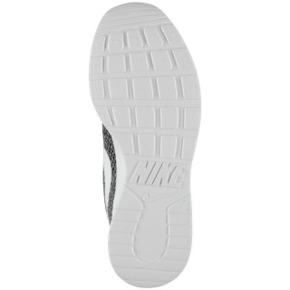 Nike Pantofi Sport WMNS NIKE TANJUN SE 