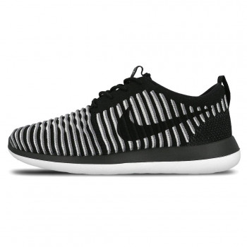 Nike Pantofi Sport ROSHE TWO FLYKNIT 