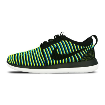 W NIKE ROSHE TWO FLYKNIT