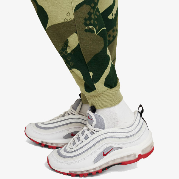 Nike Pantaloni de trening Sportswear Club Camo Joggers 