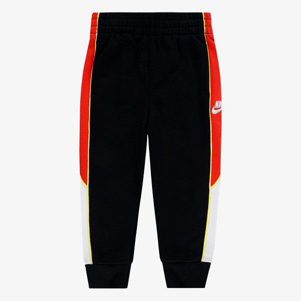 Nike Pantaloni de trening NKB B NSW VICTORY LAP FT PANT 