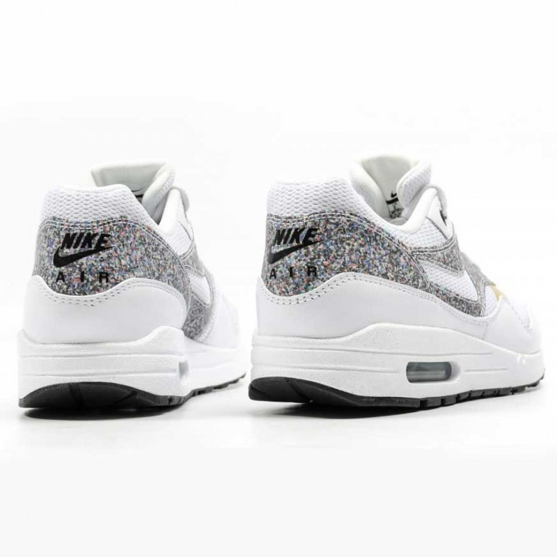 Nike Pantofi Sport AIR MAX 1 SE 