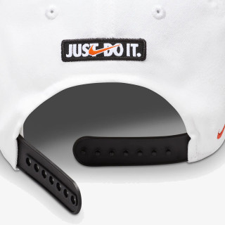 Nike Sapca NAN PATCH TOSS CLUB CAP 