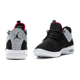 Nike Pantofi Sport JORDAN 23/7 