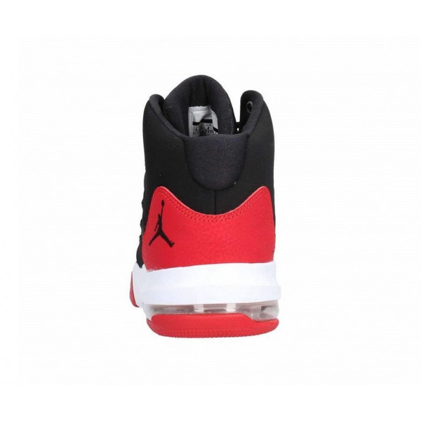 Nike Pantofi Sport JORDAN MAX AURA (GS) 