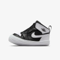 Nike Pantofi Sport JORDAN 1 CRIB BOOTIE 
