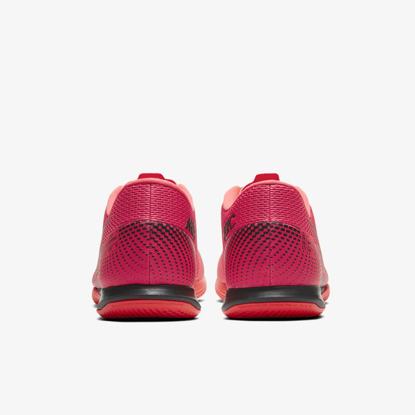 Nike Pantofi Sport VAPOR 13 ACADEMY IC 