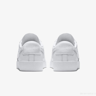 Nike Pantofi Sport W BLAZER LOW LE 