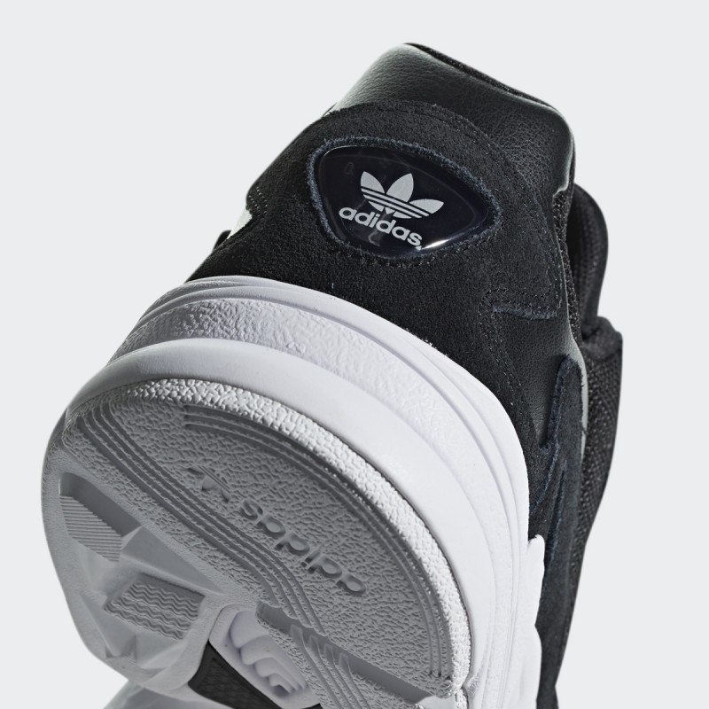 adidas Pantofi Sport Falcon W 