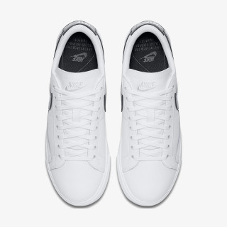 Nike Pantofi Sport BLAZER LOW 