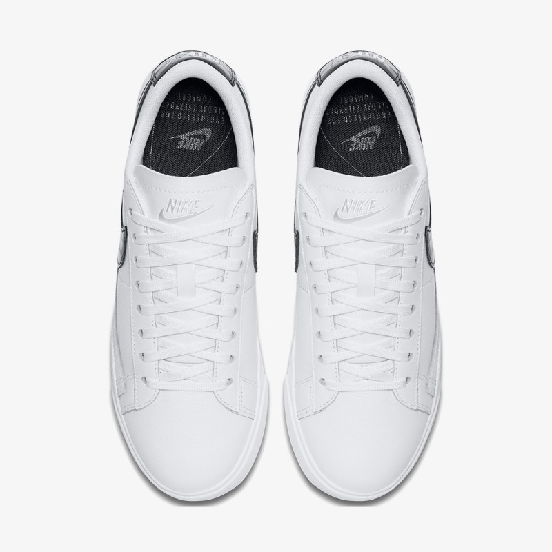 Nike Pantofi Sport BLAZER LOW 
